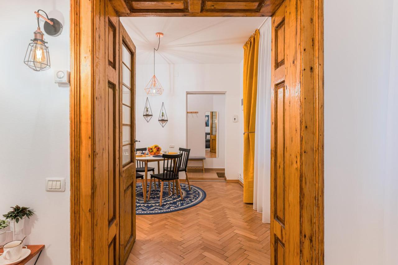 Garden Hideout - Central Apartment Brasov Exterior photo
